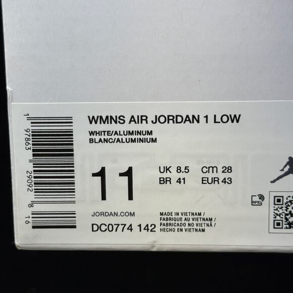 Nike Air Jordan 1 Low White Aluminum DC0774-142 Women\'s Size 11/ 9.5 M NEW